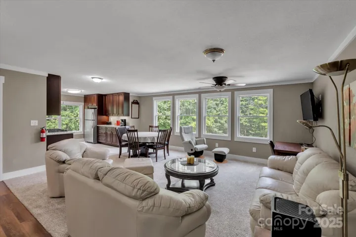 2nd level living area