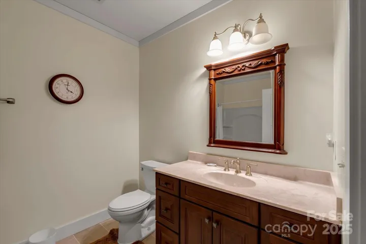 Full bath located off the garage