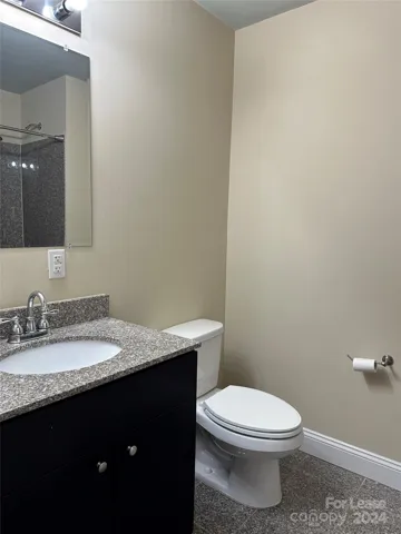 secondary full bath