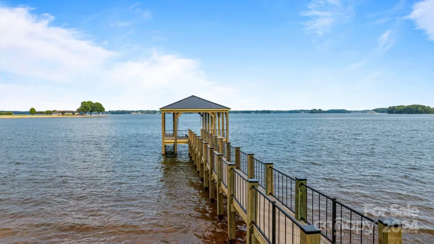 Dock/View