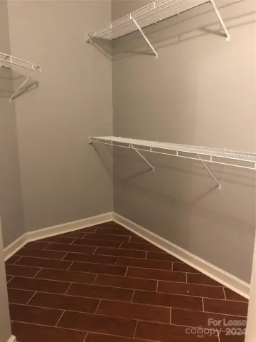 Master Walk in Closet -Huge
