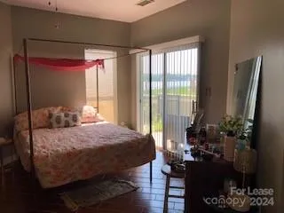 Master Bedroom with Lakeview
