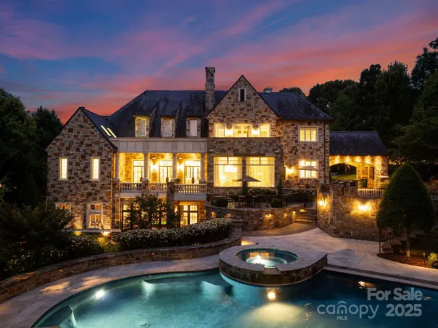 Imagine many moments of relaxation and entertaining in privacy and serenity it this oasis.  Yet located in the heart of Charlotte, NC