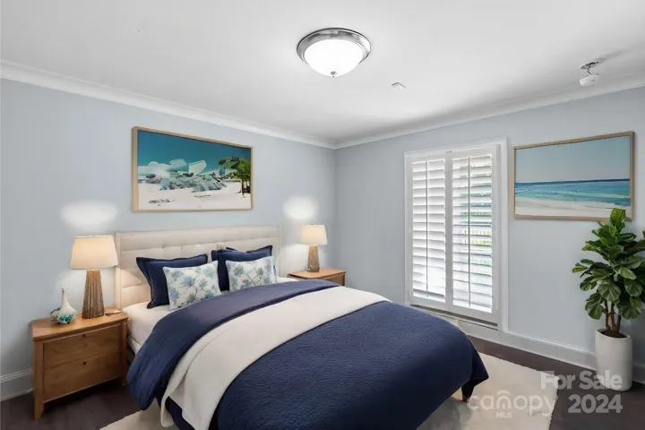 secondary room (virtually staged)