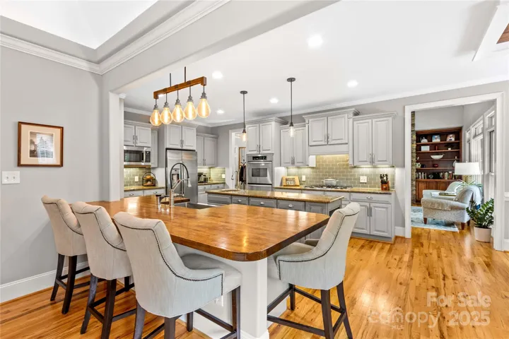 Huge Kitchen is Updated