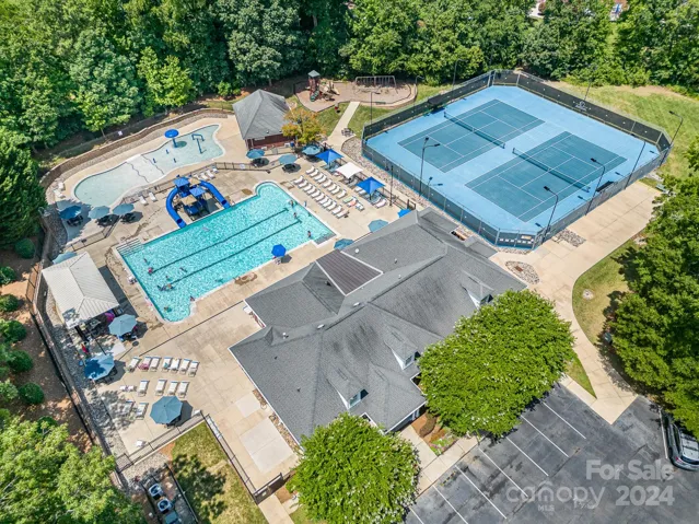Community swim and tennis area as well as a clubhouse with fitness center.