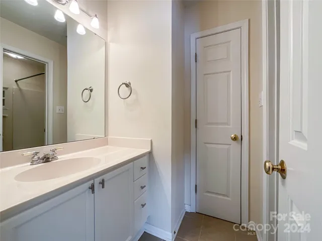 Full Bath Upstairs