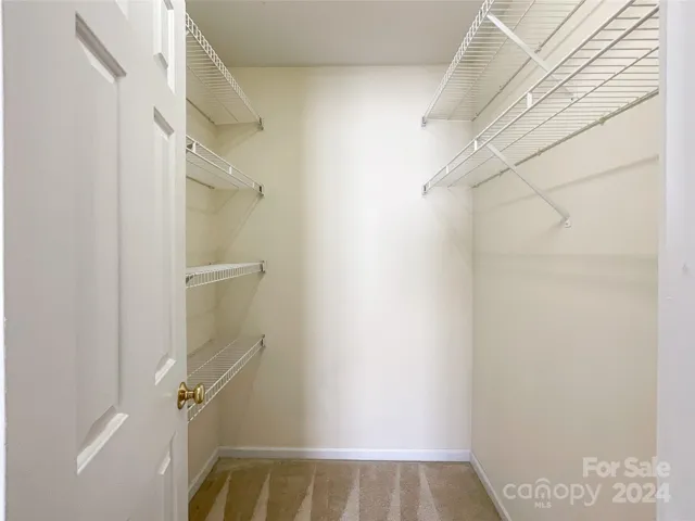 Walk In Closet
