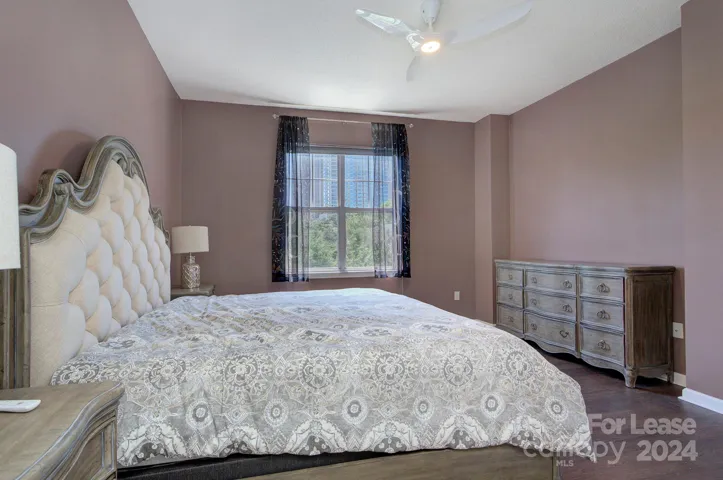 Ceiling fans in all bedrooms