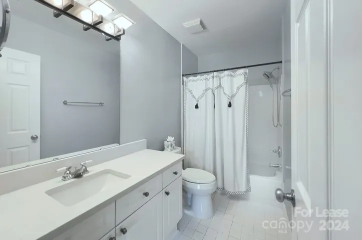 Ensuite full bathroom from primary bedroom #2