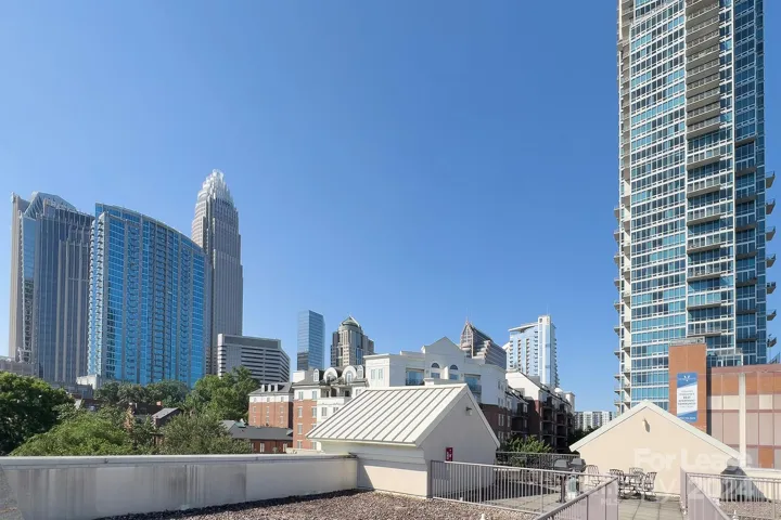Community Rooftop Terrace with wonderful city views