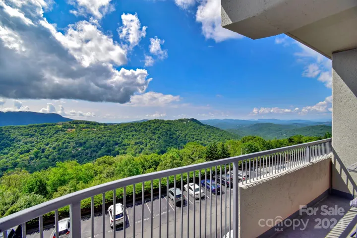 Long range views from the Balcony!