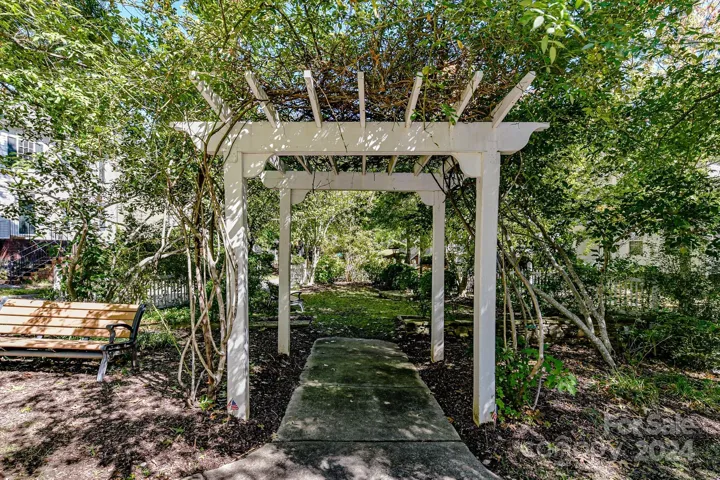 Community Pergola!