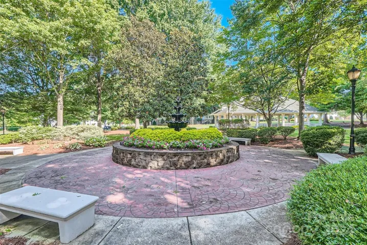 Beautiful landscaping!