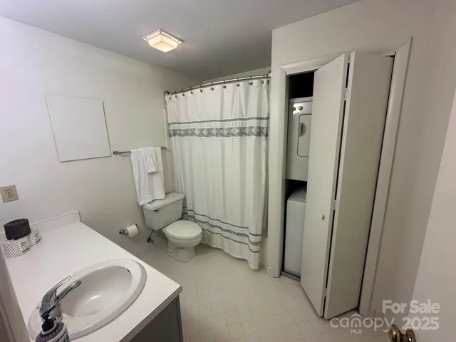 Guest Bathroom with Laundry Closet