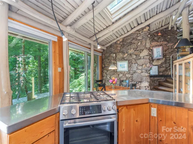Wood Cabinets & Stainless Counters