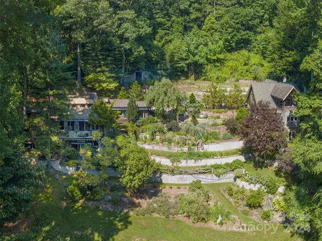 Overview of the Main House, Garage & Guest  Quarters