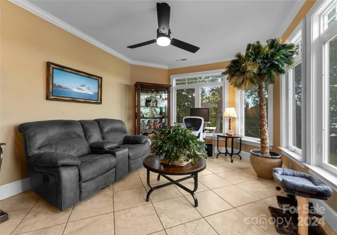 Sitting area with great views.