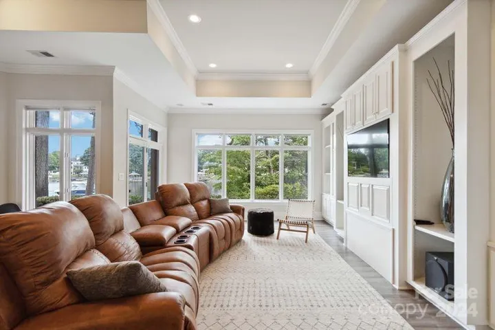 Lower level great room/family room