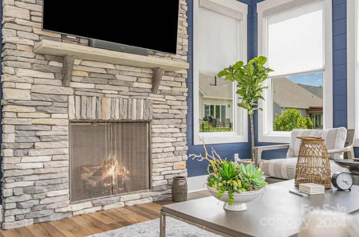 Lovely stonework on the fireplace