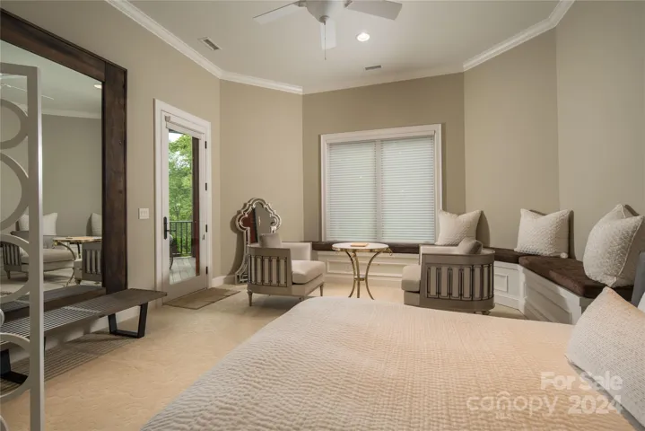 Guest Room #3, extended sitting area