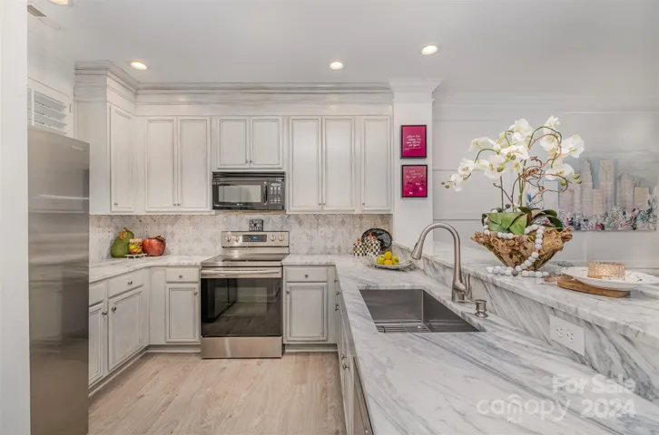 Updated custom kitchen