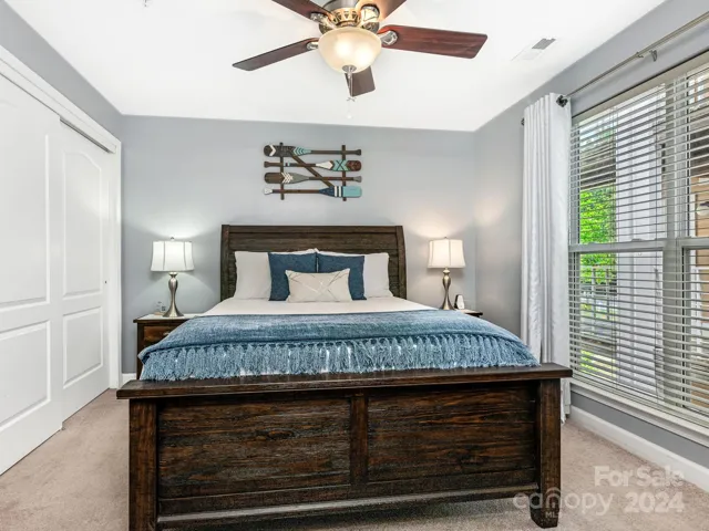Queen bedroom
