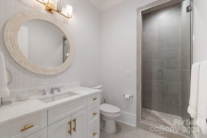 Ensuite One
