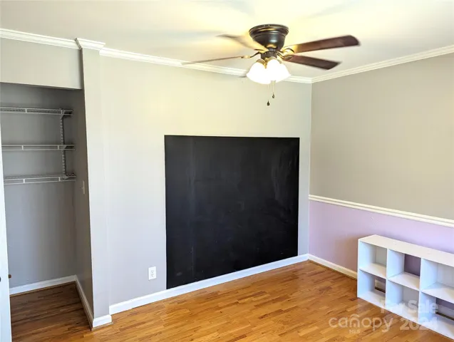 Smallest front Bedroom/play room/ office