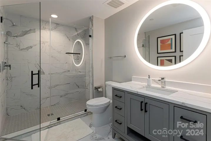 Secondary Bedroom Suite