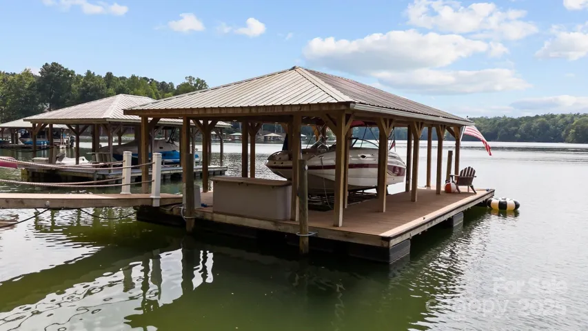 Covered Dock with Power
