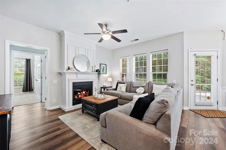 Lots of natural light