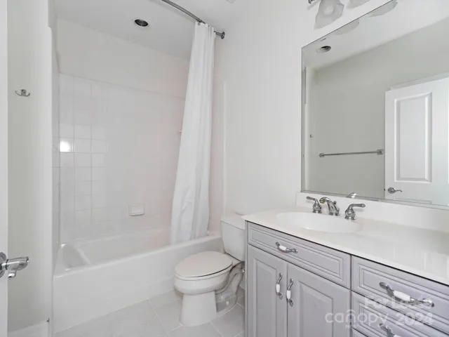 Full bath #2