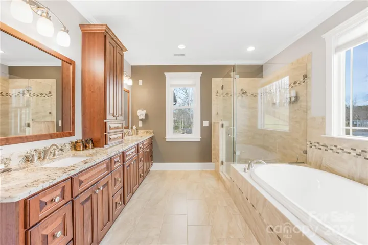 Primary bath