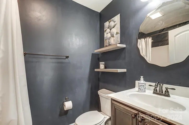 ensuite 3 piece bathroom