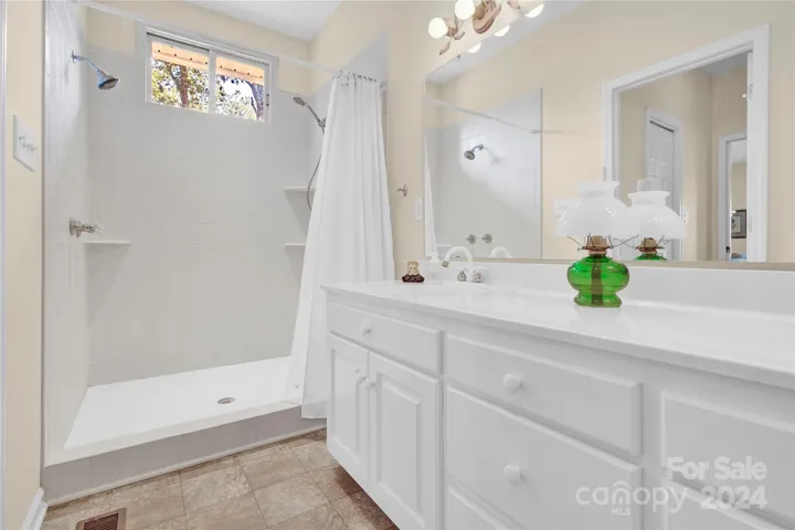 master bath double shower