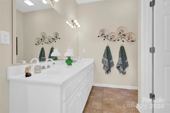 master bath vanity