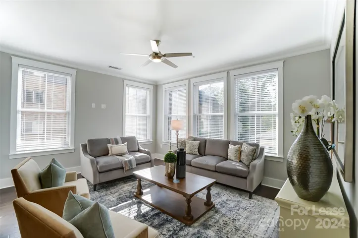 Living area 2