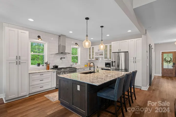 Spacious Open Kitchen