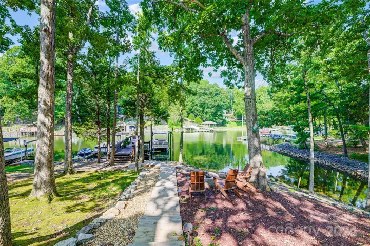 Make your home in River Hills in this beautiful 3 BR WATERFRONT townhome!