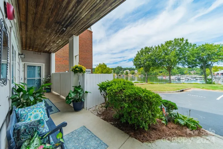 Best location in the building! End unit.  Ground floor. Views from every window. And just a few steps from convenient parking!