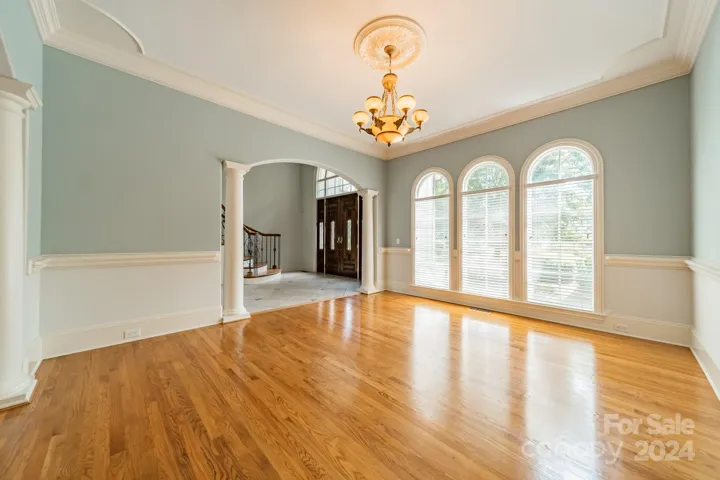 Dining room looking toward entry