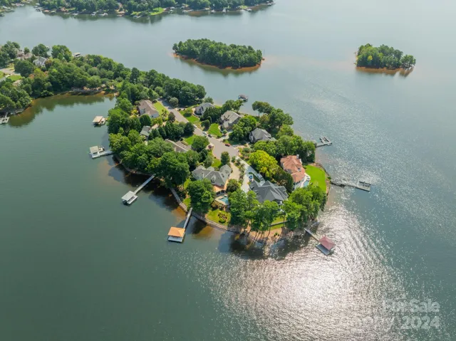 View at the end of Bay Harbour at Sunset Pointe, property located at the end of the cul de sac