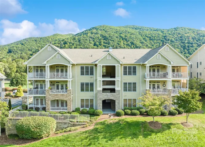 65 Glenview Lane