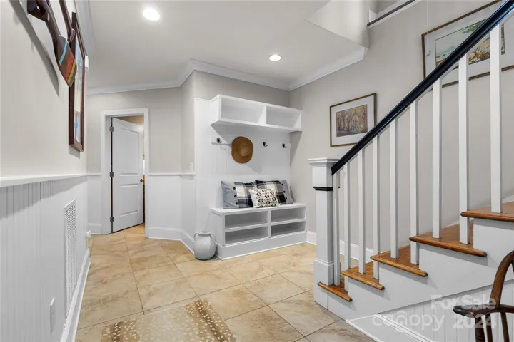 Drop zone area for leashes or book bags