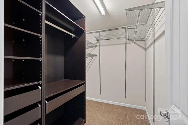 Closet System for easy organizing