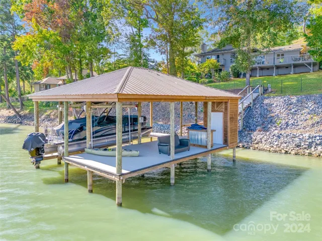 Brand New Covered Trex Dock & Rip Rap SeaWall