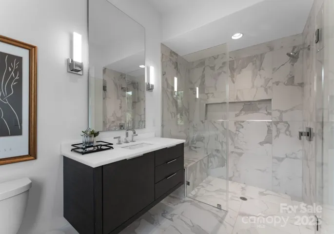 Upper level guest bathroom