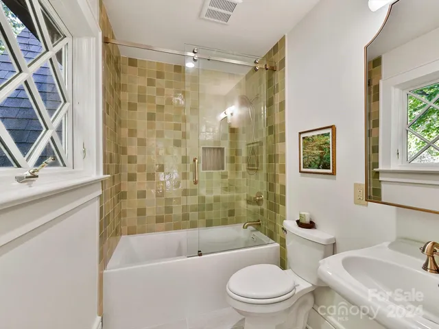 Updated private bath