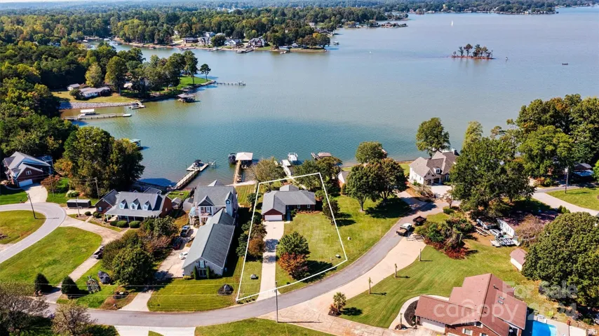 Quiet cove with big water views
